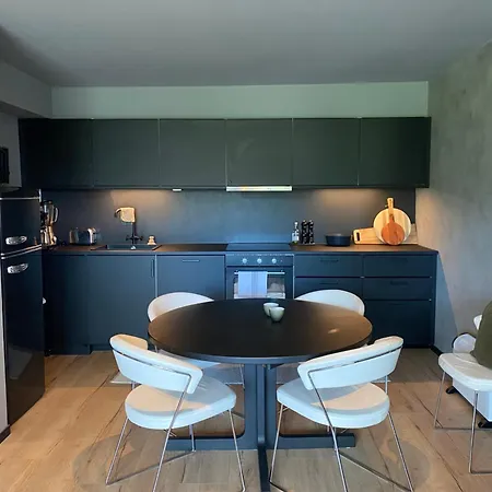 Ons 1 Bed Apartment *